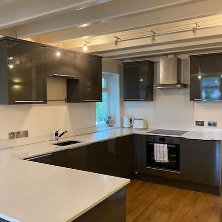 Contemporary Duplex - Private Patio & Parking Διαμέρισμα Στόκπορτ Εξωτερικό φωτογραφία